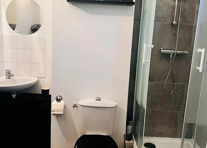 Proche Du Front De En Plein Centre-ville * Saint-Nazaire (Loire-Atlantique)